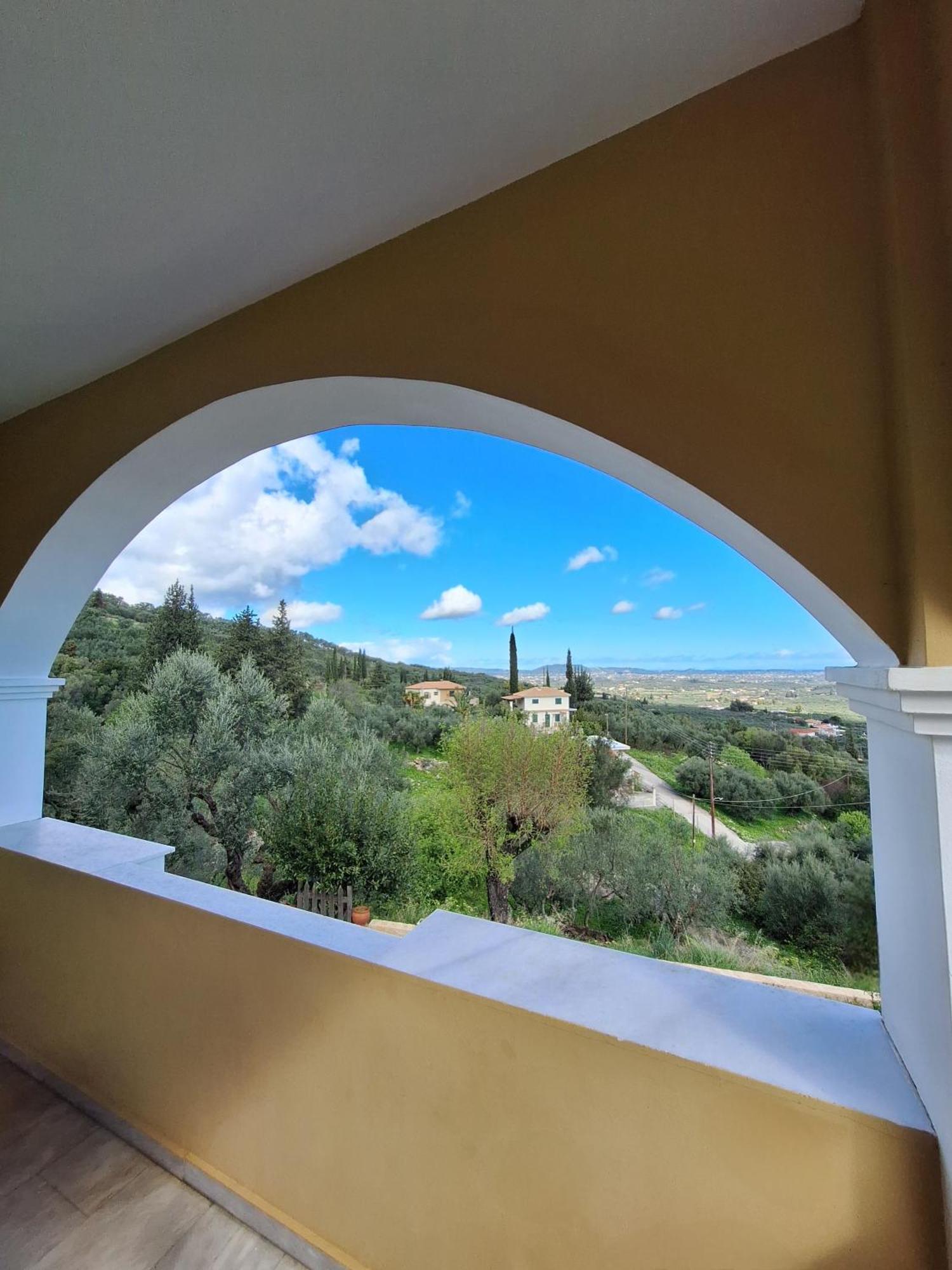 Vila Kalielaia Mouzákion Buitenkant foto