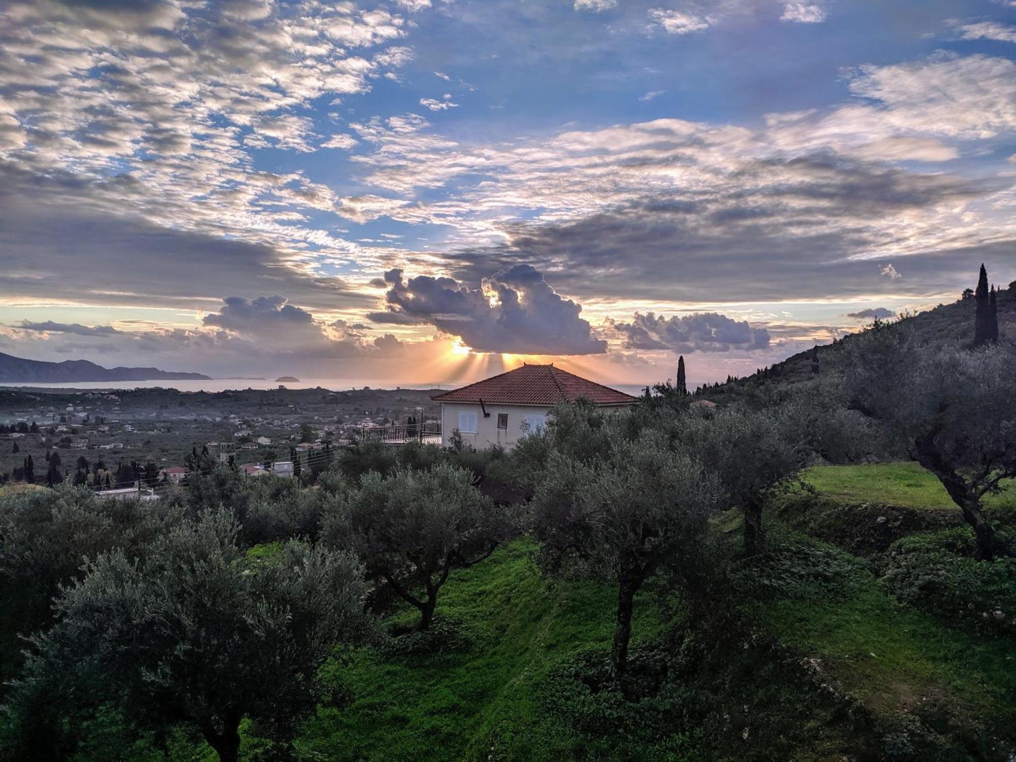 Vila Kalielaia Mouzákion Buitenkant foto